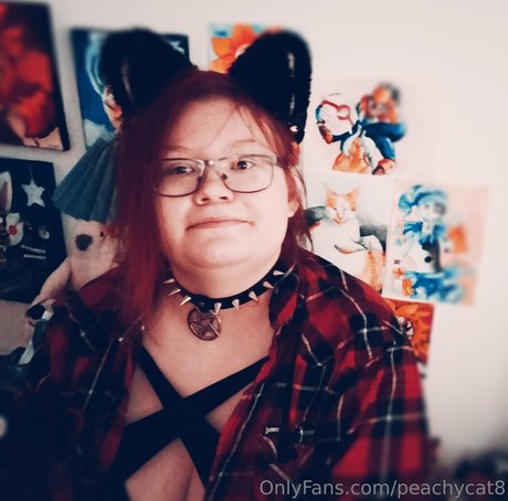 Peachycat8