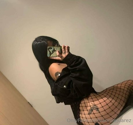 Anniiejuarez