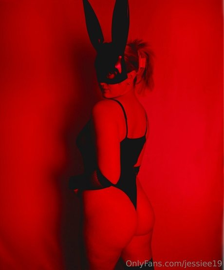 Jessiee19