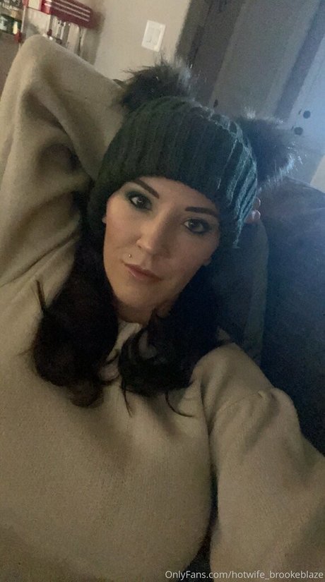 Hotwifebrookeblaze