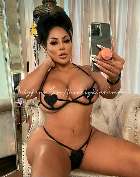 Theonlykiaramiaxxx