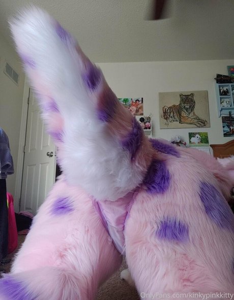 Kinkypinkkitty