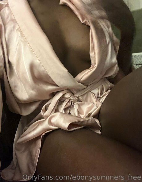 Ebonysummersfree