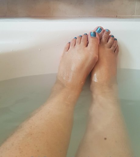 Boredcougarhousewife