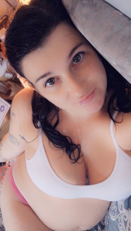 Pregnantmamamsalicefury