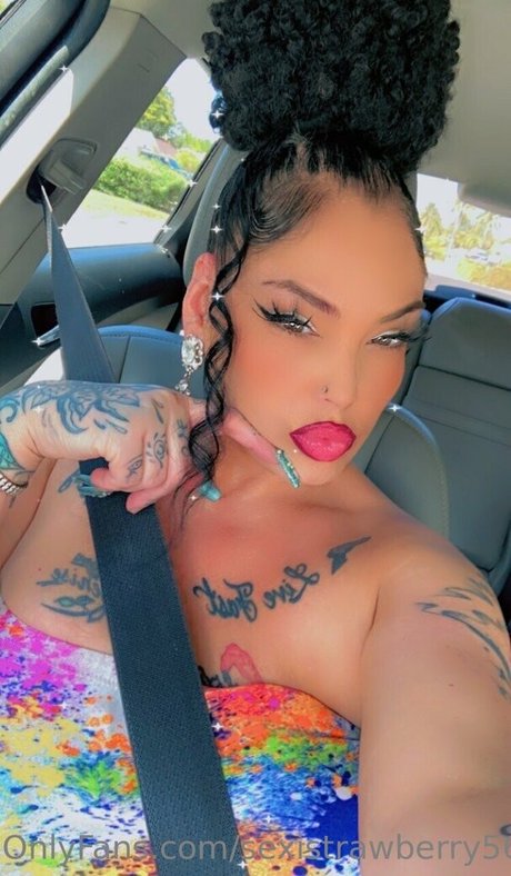 Sexistrawberry5611