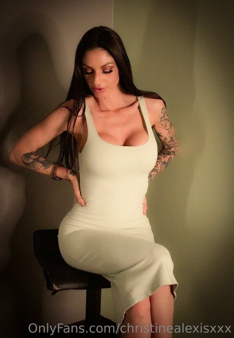 Christinealexisxxx