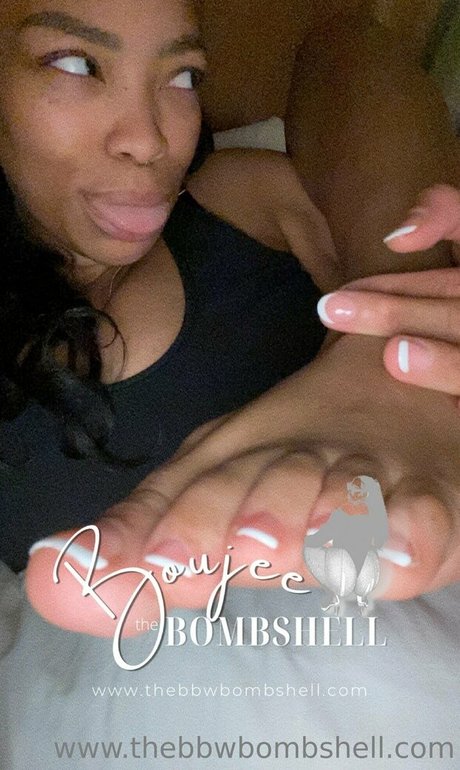 Boujeebombshell