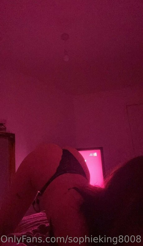 Sophieking8008