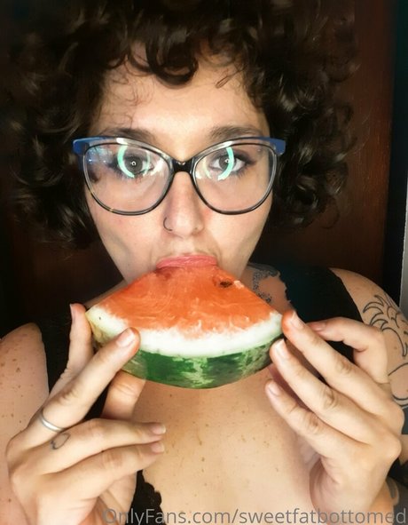 Sweetfatbottomed