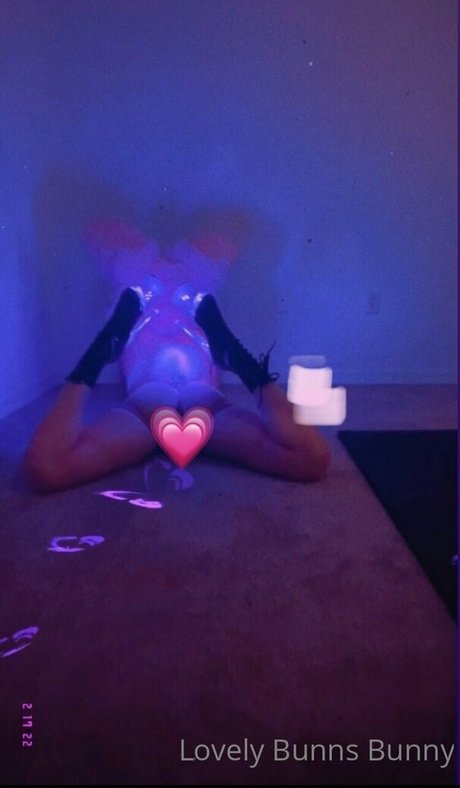 Lovelybunnsbunny