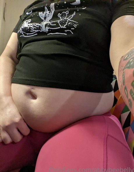 Abbybeebelly