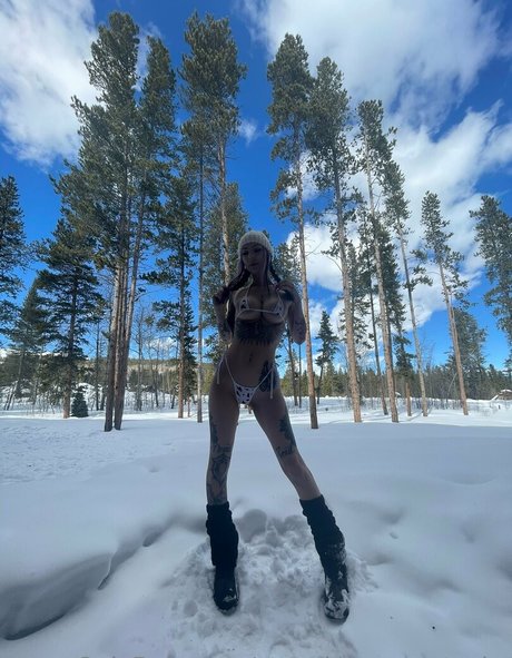 Strawberrysquirtcake