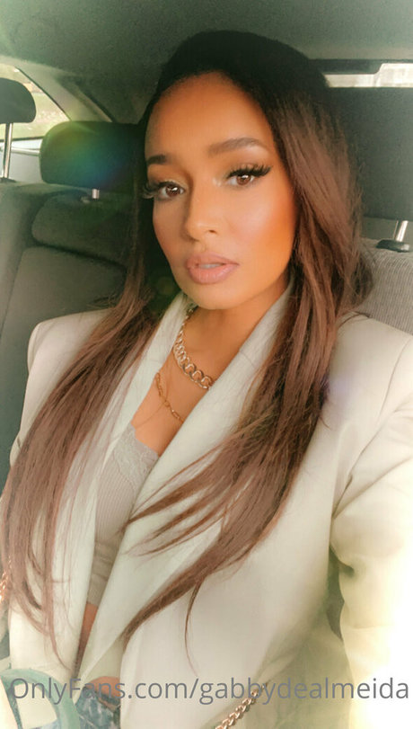 Gabbydealmeida