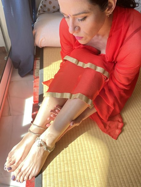 Hathayogasoulsexyfeet