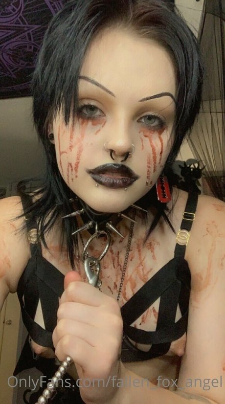 Fallenfoxangel