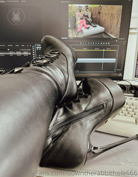 Downtherabbithole666