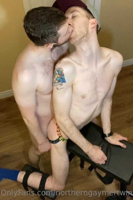 Northerngaymertwinks